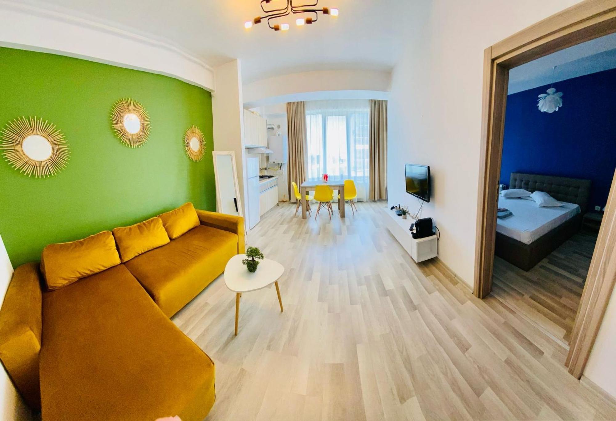 Blue Marine Summerland Apartament