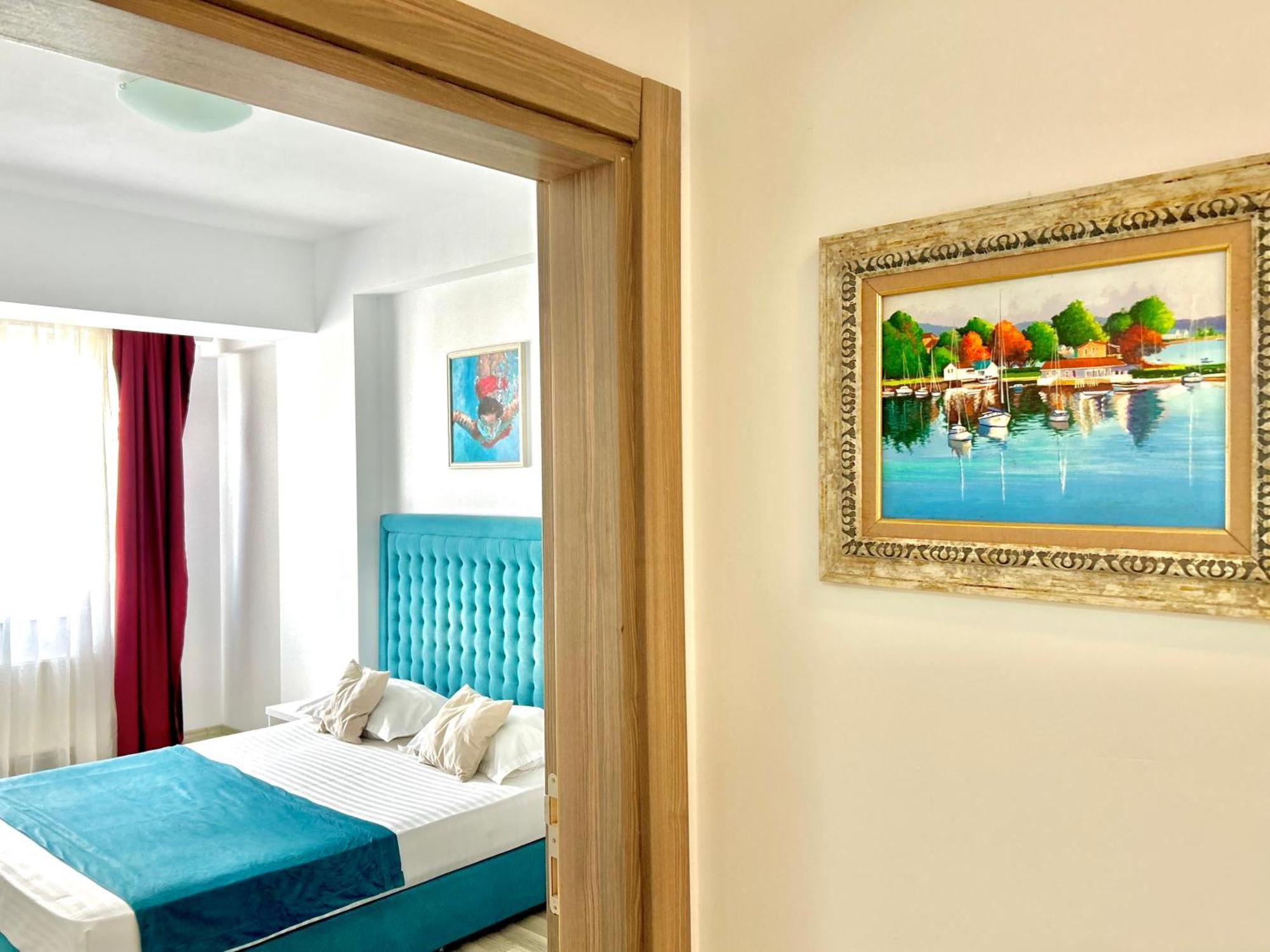 Blue Marine Summerland Apartment *